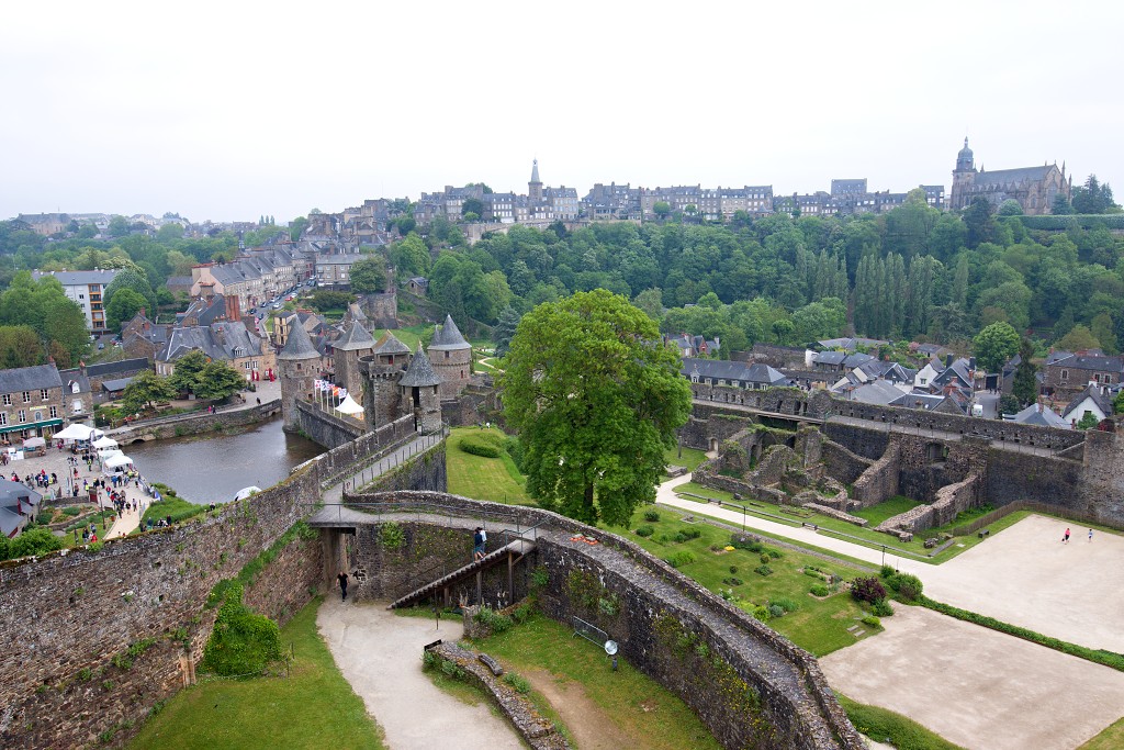 chateau de Fougeres kasteel hdr frankrijk france indre middeleeuwen paleis departement Ille-et-Vilaine slot burcht fort bretagne